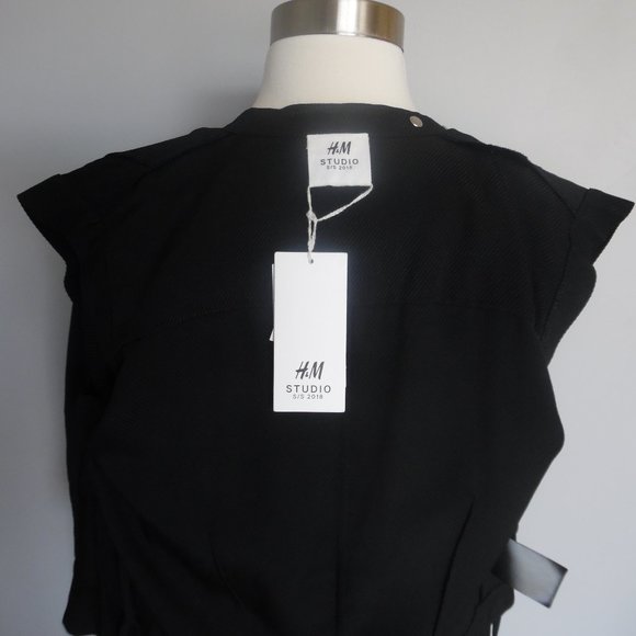 NWT H&M Studio Collection Runway Black Wrapover Cocktail Top Sleeveless Vest 4 - Picture 9 of 10